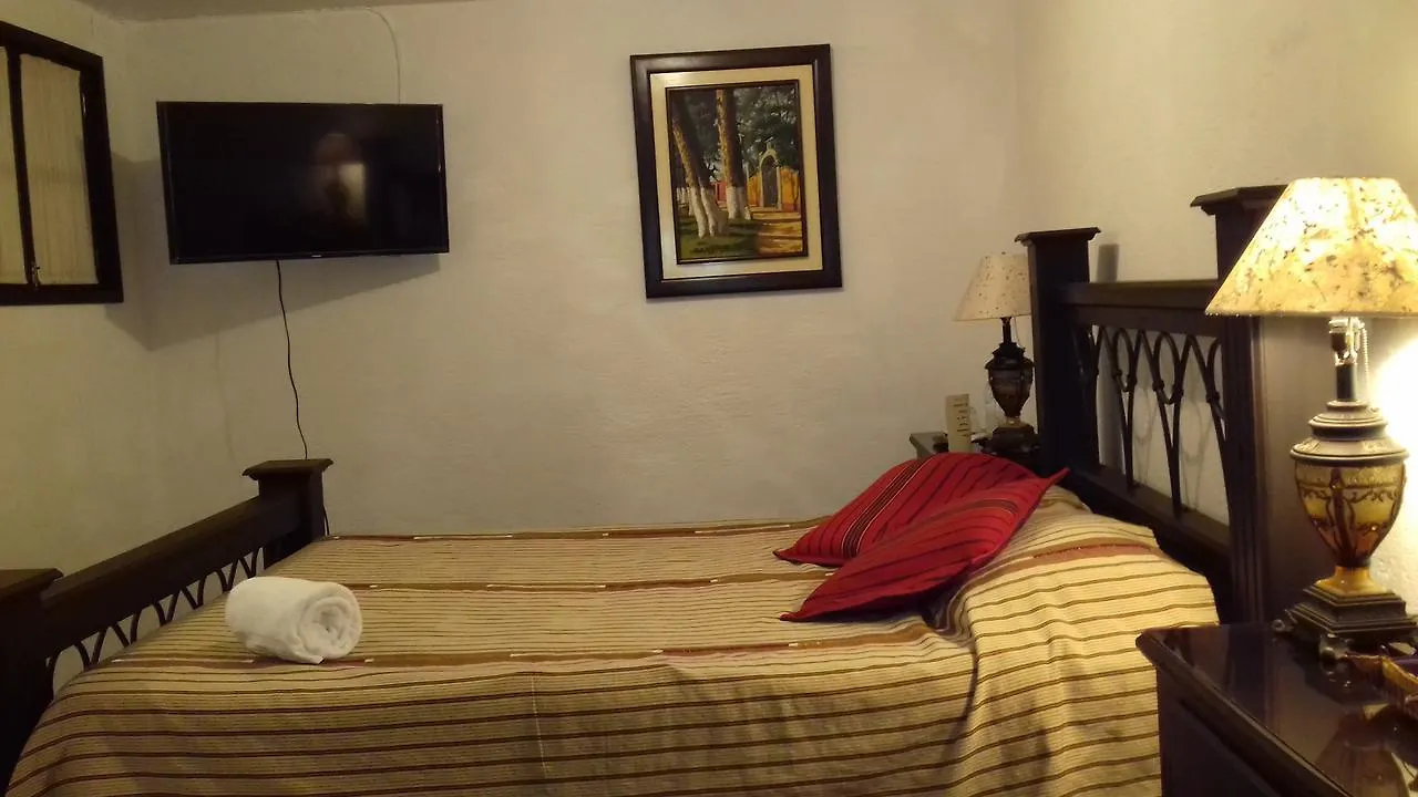 Ostello Hostal Casa Del Artista & Galeria Antigua
