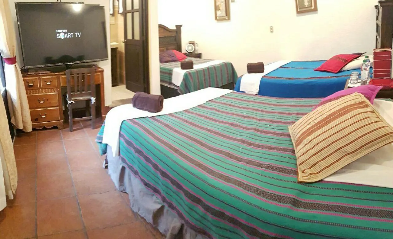 Ostello Hostal Casa Del Artista & Galeria Antigua